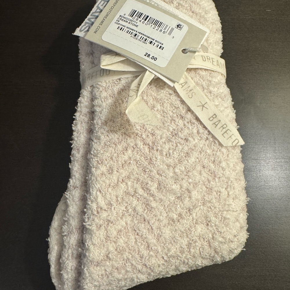 Barefoot Dreams Cozy Chic Herringbone Socks Cream Stone One Size Fits All NWT